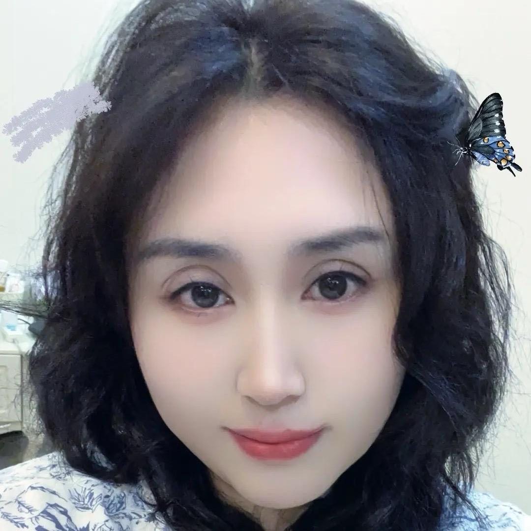 Ƭ